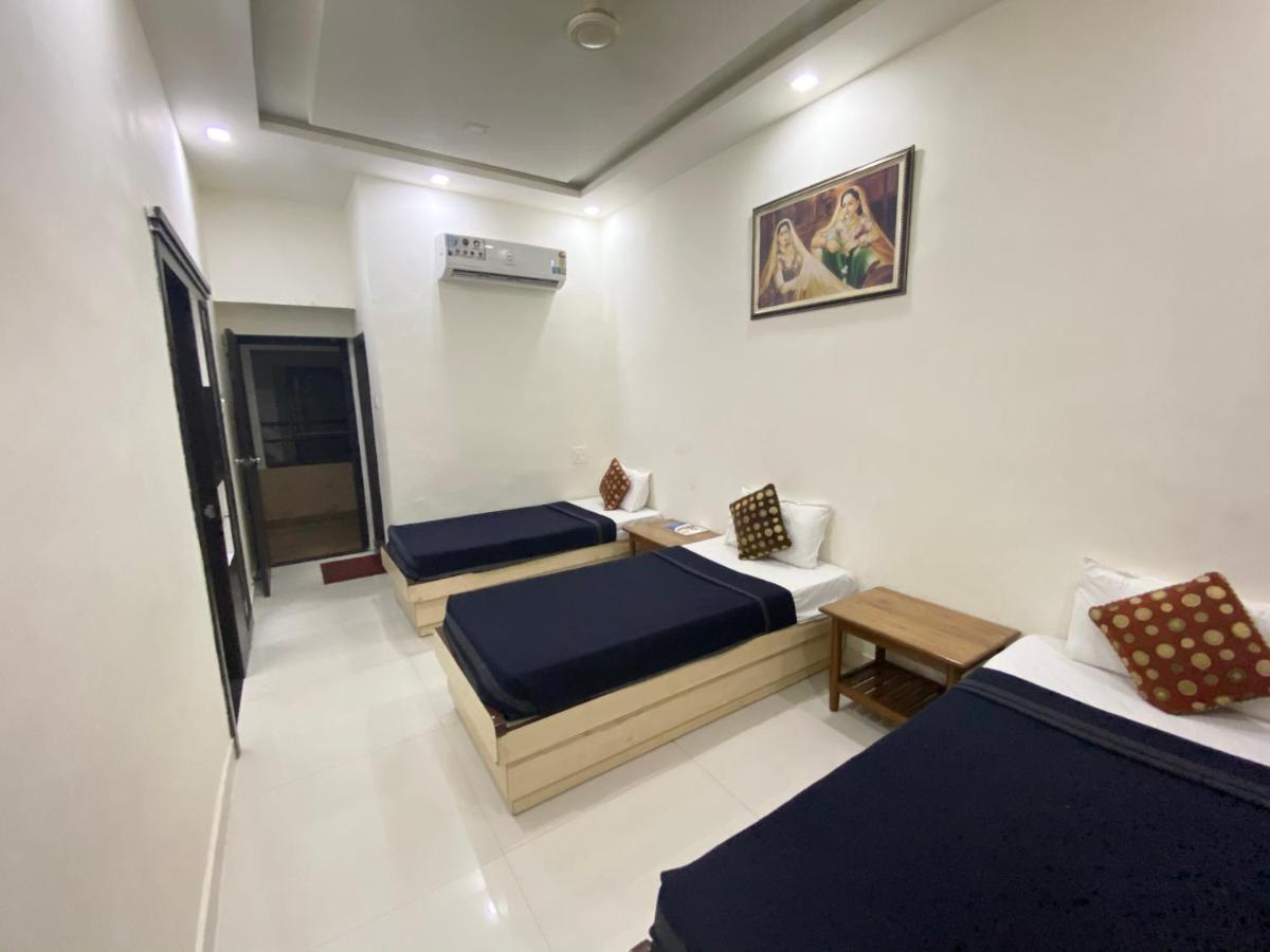 Hotel The Galaxy 贾巴尔普尔 外观 照片